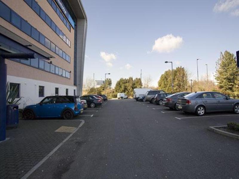 Travelodge London City Airport Eksteriør bilde