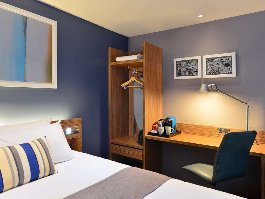 Travelodge London City Airport Rom bilde